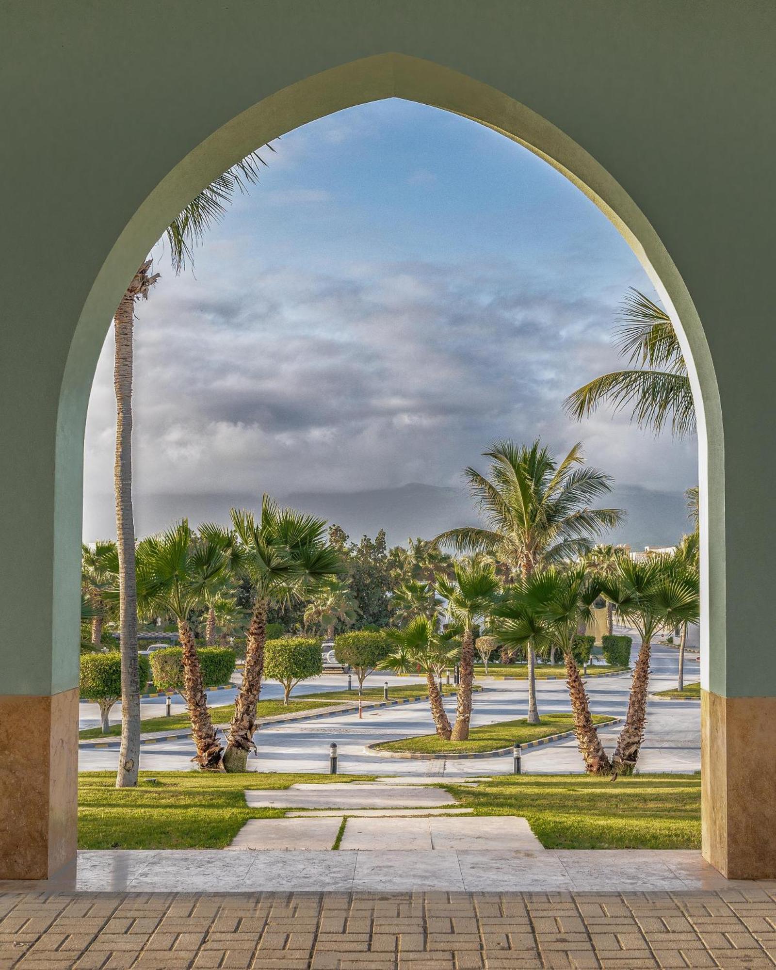 살랄라 로타나 리조트 외부 사진 The Palm Beach Outlets